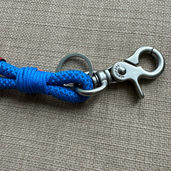 Loop Key Holder - Picture 6 of 8